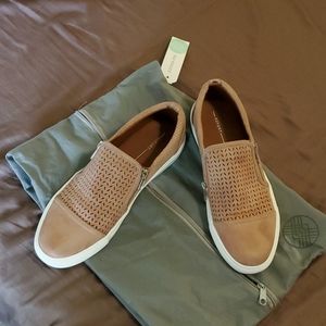 Report Footwear Alexa Slip-on - Size 11